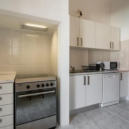 Renovated In Central Belem 15 Minutes From The River * リスボン